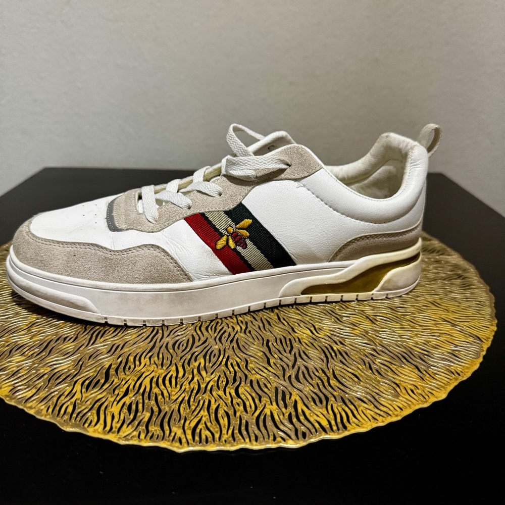 Men's White & Tan Gucci Shoes - Size 11 - Picture 4 of 6